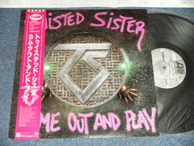 Photo1: TWISTED SISTER トゥイステッド・シスター - COME OUT AND PLAY  カム・アウト・アンド・プレイ (MINT-/MINT) / 1985 JAPAN ORIGINAL  Used LP with OBI 