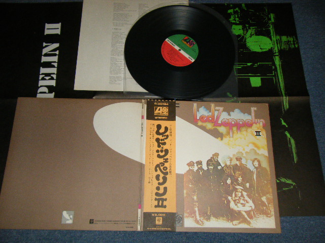 Photo1: LED ZEPPELIN - II  with POSTER (Ex+++/MINT-) / 1971 Version JAPAN REISSUE "Original 1st Issue on W-P ¥2,000 Marc" Used LP With OBI & POSTER 