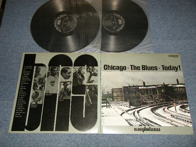 Photo1: V.A. OMNIBUS - CHICAGO THE BLUES TODAY! シカゴ・ブルースの黄金時代 (Ex+++/MINT-) / 1971 JAPAN ORIGINAL Used  2-LP's 