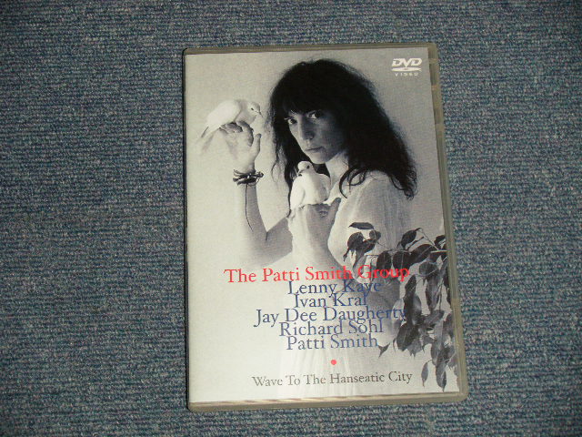 Photo1: PATTI SMITH GROUP - WAVE TO THE HANSEATIC CITY  (NEW) / "BRAND NEW" COLLECTORS DVD-R