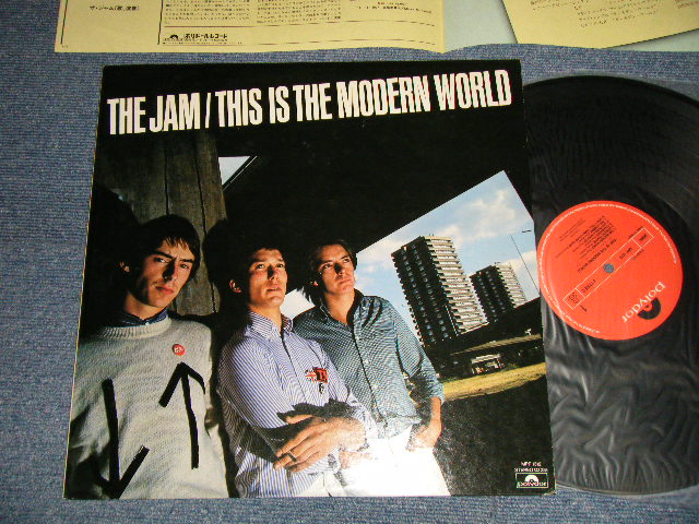 Photo1: THE JAM (PAUL  WELLER) ザ・ジャム - THE MODERN WORLD (Ex+++/MINT-)  / 1980 JAPAN REISSUEUsed LP