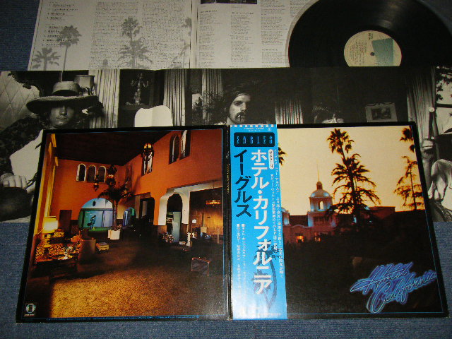 Photo1: EAGLES イーグルス - HOTEL CALIFORNIA (With POSTER) (Ex++/Ex+++ Looks:MINT-) / 1976 Japan ORIGINAL Used LP with OBI 