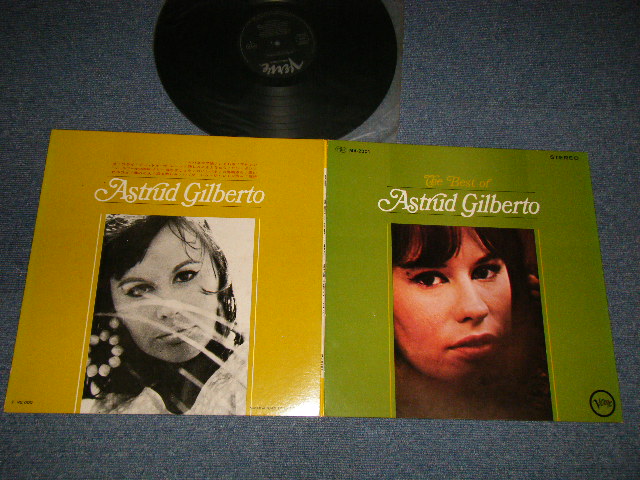 Photo1: ASTRUD GILBERTO - THE BEST OF (Ex++/MINT-) / 1971 Version JAPAN REISSUE Used LP  