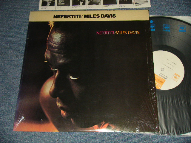 Photo1: MILES DAVIS マイルス・デイビス - NEFERTITI ネフェルティティ (MINT/MINT) / 1977 Version Japan REISSUE Used LP with OBI 