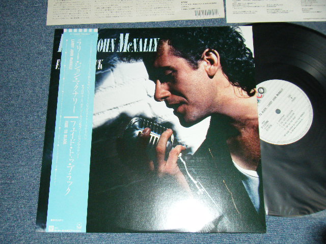 Photo1: LARRY JOHN McNALLY ラリー・ジョン・マクナリー - FADE TO BLACK (MINT-/MINT-) / 1986 JAPAN ORIGINAL Used LP with OBI