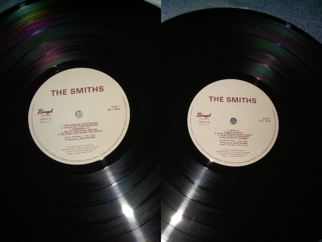 Photo: THE SMITHS - THE SMITHS / 1984 JAPAN Used LP With OBI 