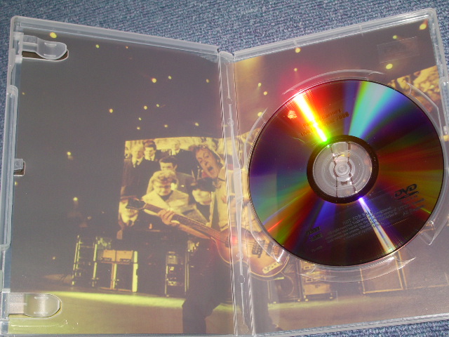 Photo: PAUL McCARTNEY ( BEATLES ) - LIVE IN QUEBEC CITY 20087 / BRAND NEW COLLECTORS DVD