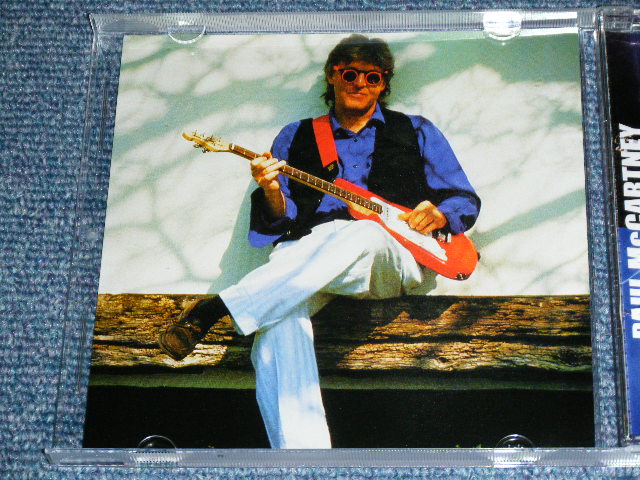 Photo: PAUL McCARTNEY ( THE BEATLES ) -  BY INVITATION ONLY / 1993 Brand New COLLECTOR'S CD 