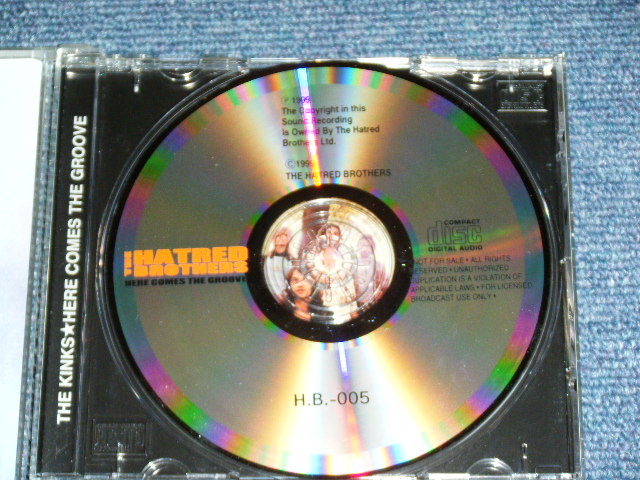 Photo: THE KINKS - HERE COMES THE GROOVE / 1999 Used COLLECTOR'S CD 