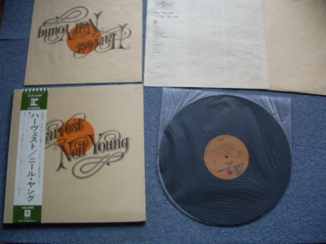 Photo1: NEIL YOUNG - HARVEST / With OBI(With BACKORDER SHEET） \2000 RETAIL Price marc