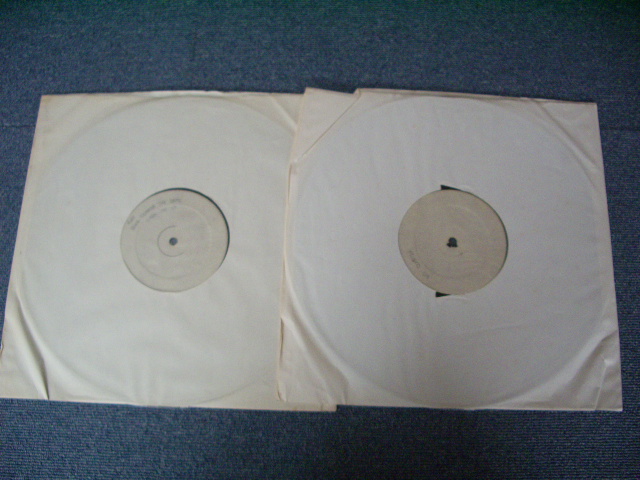 Photo: LED ZEPPELIN - DETROIT  JUST ABOUT BACK / COLLECTORS 2LPs  