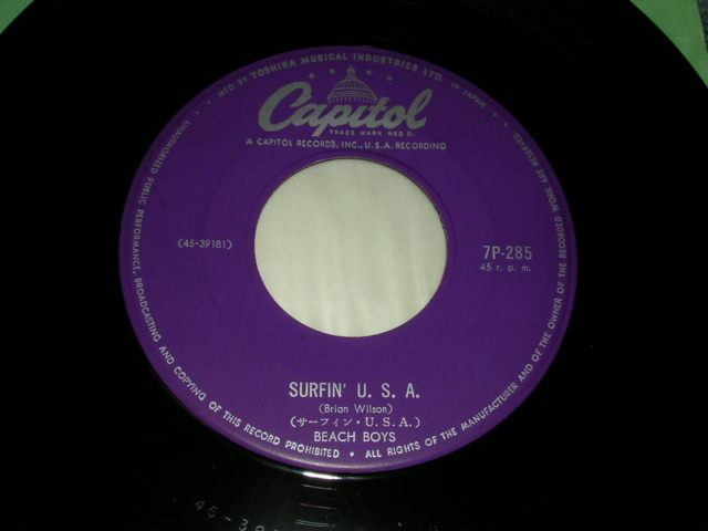 Photo: THE BEACH BOYS -SURFIN USA ( 1st Press BACK COVER Type ) / 1960s JAPAN ORIGINAL used 7"Single