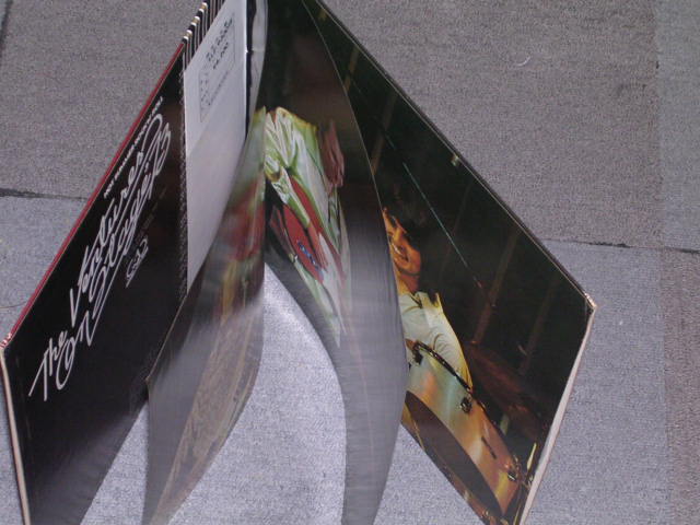 Photo: THE VENTURES - ON STAGE '73 ( QUAD / 4 channel ) / 1973 JAPAN ORIGINAL used  2LP With OBI 
